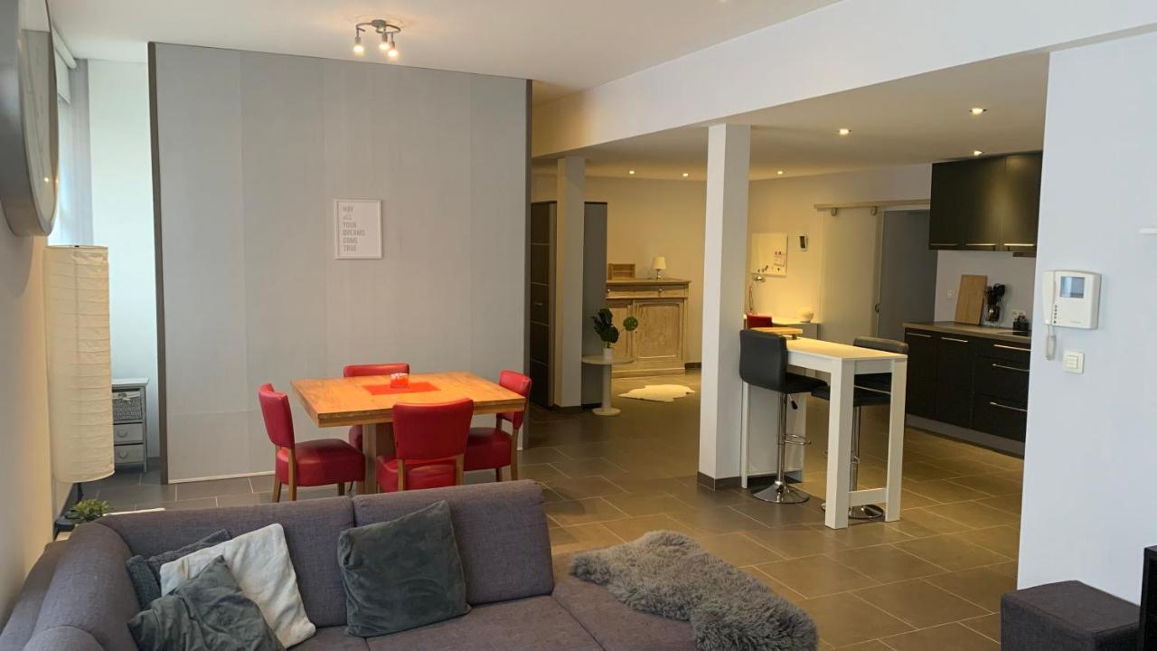 Ruime Studio In Deurne Anvers Exterior foto